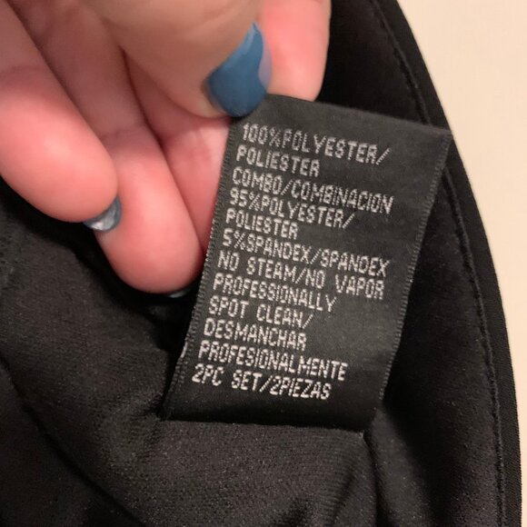 Black Classic Shrug - Picture 5 of 7